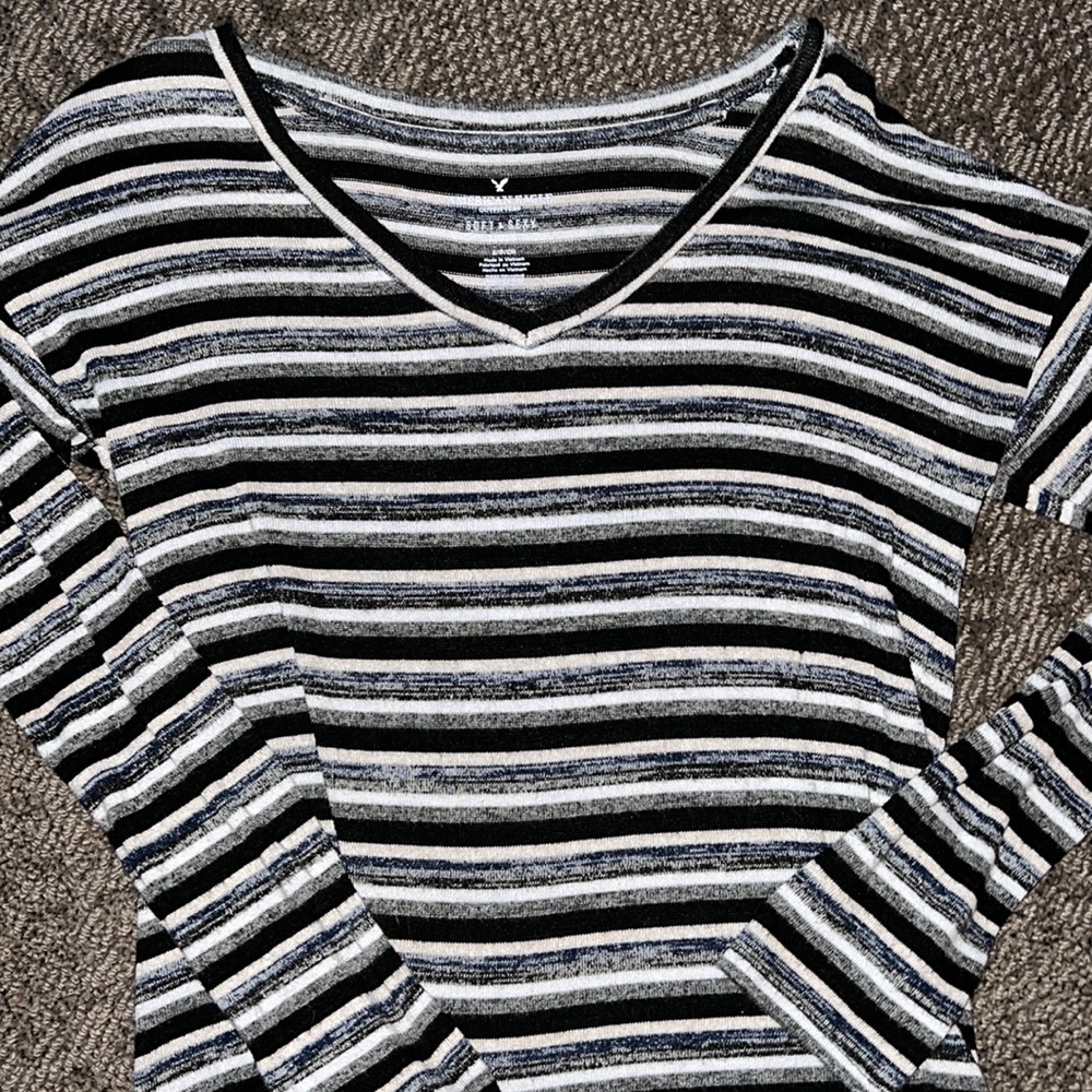 American Eagle Soft & Sexy Long Sleeve